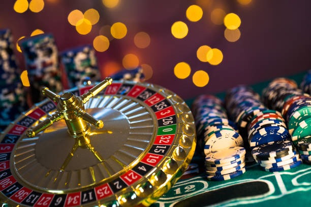Live dealer studio showing Dragon Tiger card layout